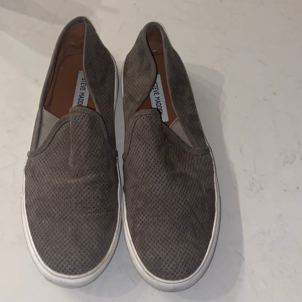 Steve Madden slip on brown suede sneakers